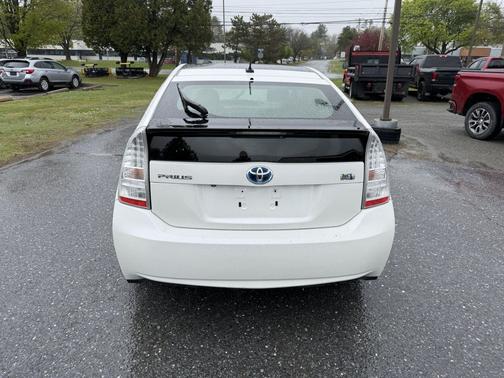 White 2011 Toyota Prius III