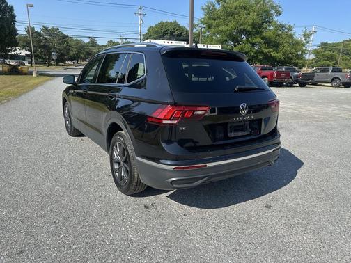 2022 Volkswagen Tiguan 2.0T SE 4MOTION