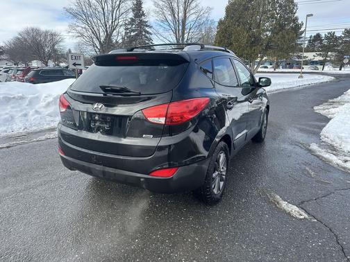 2014 Hyundai TUCSON SE