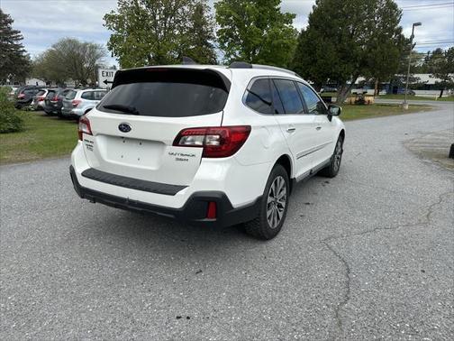 2018 Subaru Outback 3.6R Touring
