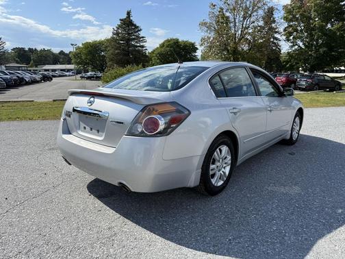 2011 Nissan Altima Hybrid 4dr Sdn I4 eCVT Hybrid