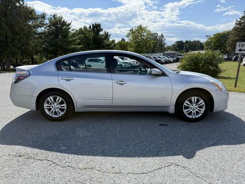 2011 Nissan Altima Hybrid 4dr Sdn I4 eCVT Hybrid
