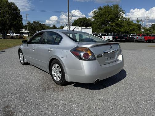 2011 Nissan Altima Hybrid 4dr Sdn I4 eCVT Hybrid