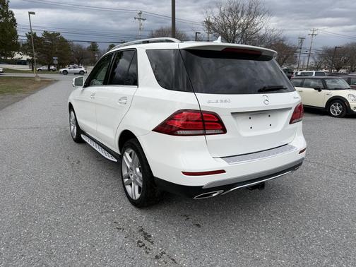 White 2017 Mercedes-Benz GLE 350 4MATIC