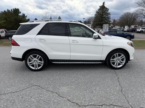 White 2017 Mercedes-Benz GLE 350 4MATIC