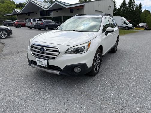 Crystal White Pearl 2016 Subaru Outback 2.5i Limited