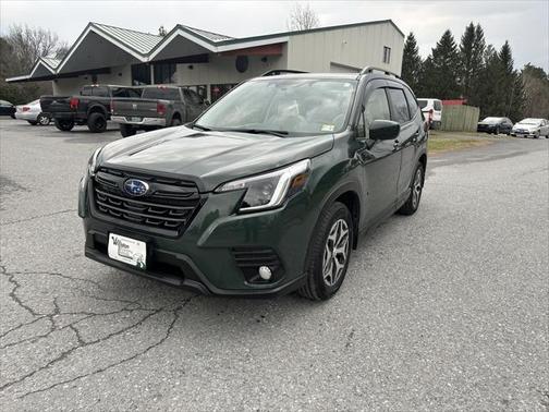 2023 Subaru Forester Premium