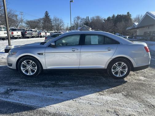 2013 Ford Taurus SEL