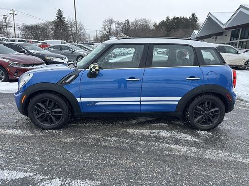 2012 MINI Cooper S Countryman Base