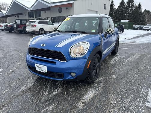 2012 MINI Cooper S Countryman Base