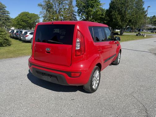 Molten 2013 Kia Soul +