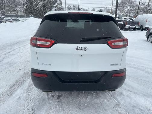 2016 Jeep Cherokee Latitude