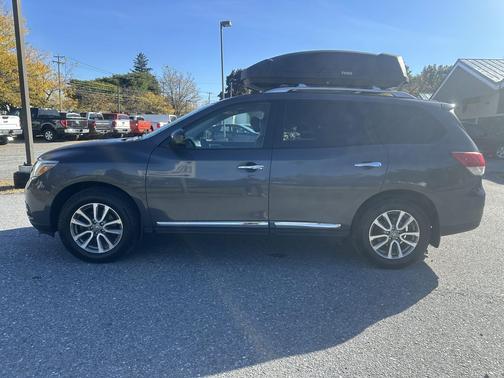 2013 Nissan Pathfinder SL
