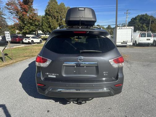 2013 Nissan Pathfinder SL