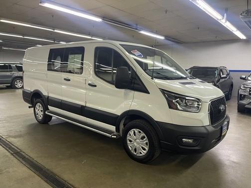 2023 Ford Transit-250 
