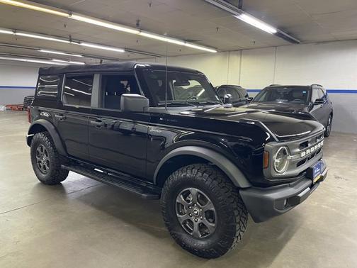 2021 Ford Bronco 