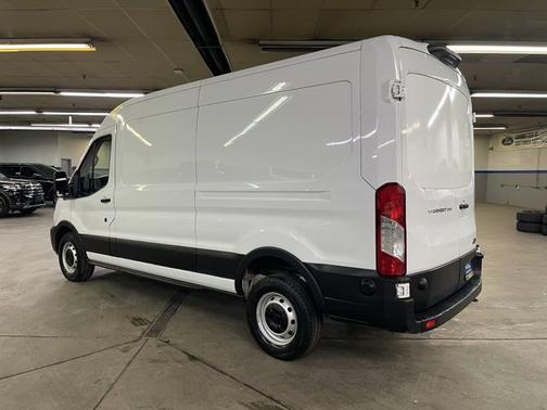 OXFORD WHITE 2024 Ford Transit-250 148 WB MEDIUM ROOF CARGO