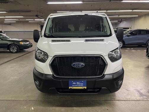 OXFORD WHITE 2023 Ford Transit-250