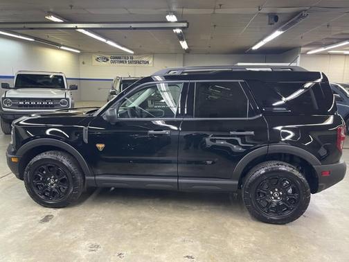 SHADOW BLACK 2025 Ford Bronco Sport BADLANDS