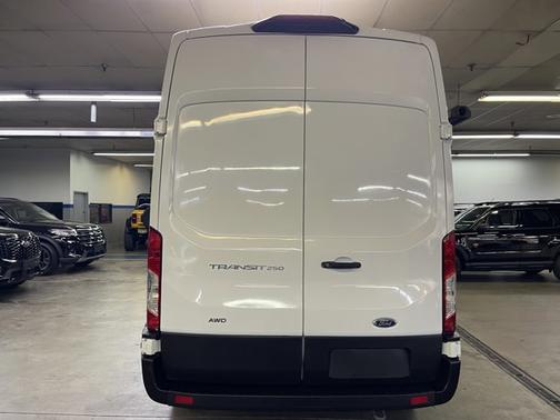 2022 Ford Transit-250 148 WB HIGH ROOF CARGO