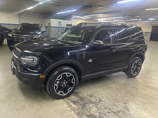 SHADOW BLACK 2025 Ford Bronco Sport OUTER BANKS