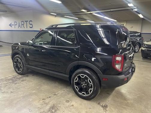 SHADOW BLACK 2025 Ford Bronco Sport OUTER BANKS