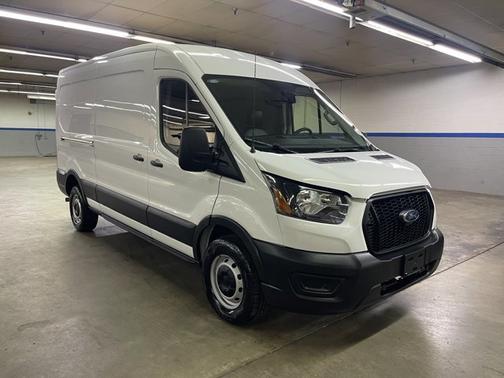 OXFORD WHITE 2025 Ford Transit-250 148 WB MEDIUM ROOF CARGO