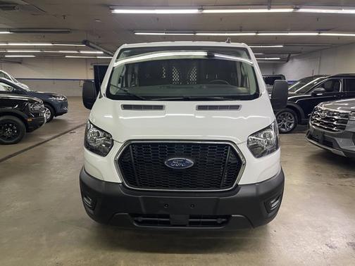 2024 Ford Transit-250 