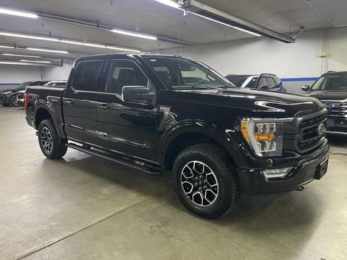 AGATE BLACK METALLIC 2023 Ford F-150 XL