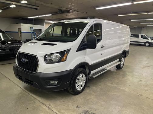 2024 Ford Transit-250 T250
