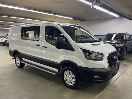 2024 Ford Transit-250 T250