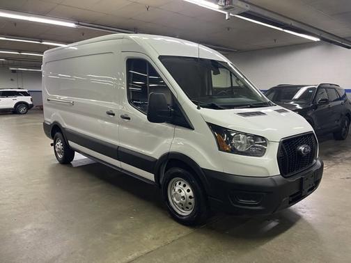 2023 Ford Transit-250 