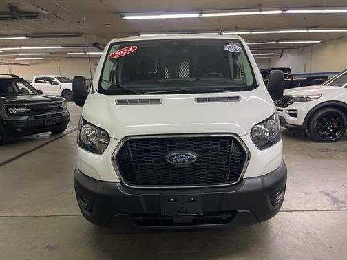 OXFORD WHITE 2024 Ford Transit-250