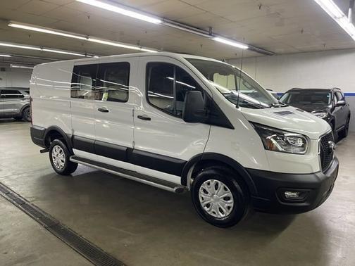 2023 Ford Transit-250 