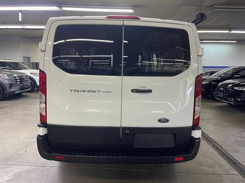 2023 Ford Transit-250 