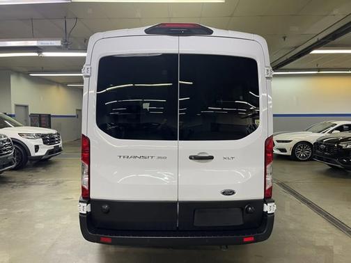 2024 Ford Transit-350 