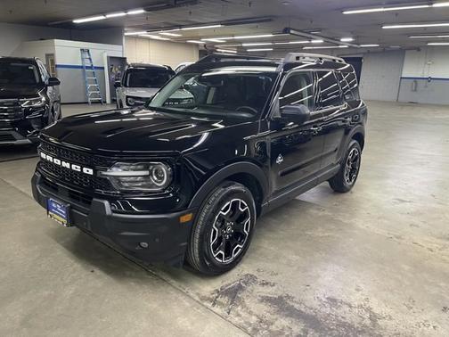 SHADOW BLACK 2025 Ford Bronco Sport OUTER BANKS
