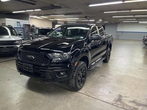 SHADOW BLACK 2022 Ford Ranger