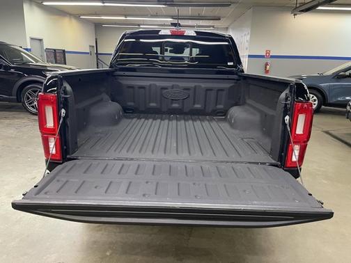 SHADOW BLACK 2022 Ford Ranger