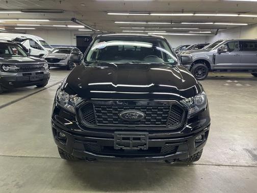 SHADOW BLACK 2022 Ford Ranger