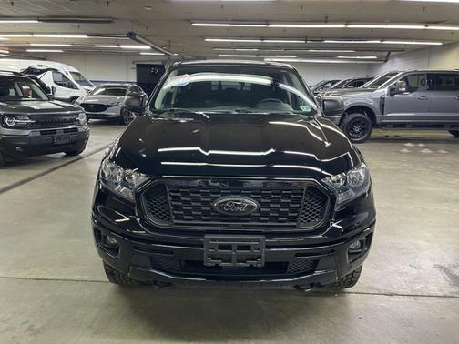 SHADOW BLACK 2022 Ford Ranger