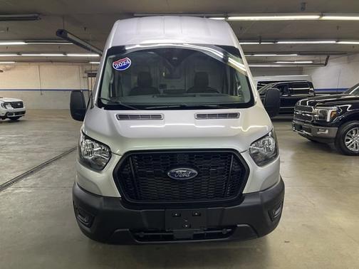 INGOT SILVER METALLIC 2024 Ford Transit-250 148 WB HIGH ROOF CARGO