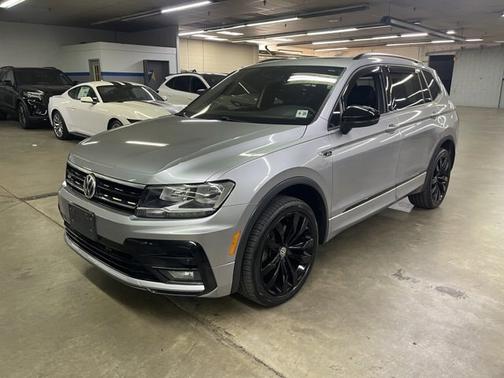 2020 Volkswagen Tiguan 2.0T SE R-LINE BLACK
