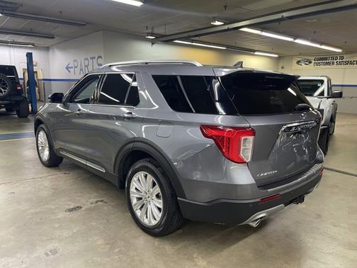 CARBONIZED GRAY METALLIC 2022 Ford Explorer LIMITED