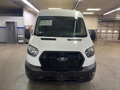 2023 Ford Transit-250 