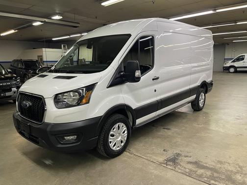 2024 Ford Transit-250 148 WB MEDIUM ROOF CARGO