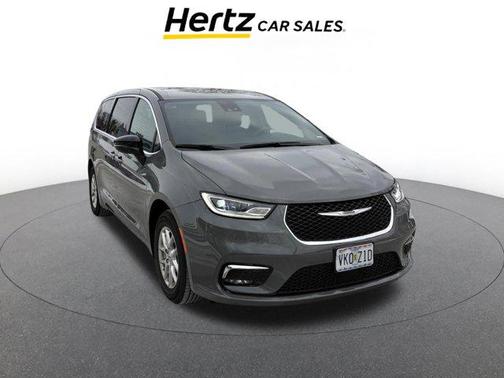 2025 Chrysler Pacifica L