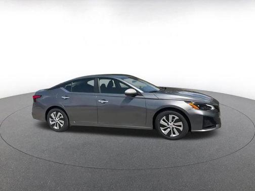 2024 Nissan Altima S FWD