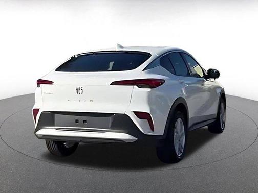 Summit White 2025 Buick Envista Preferred FWD