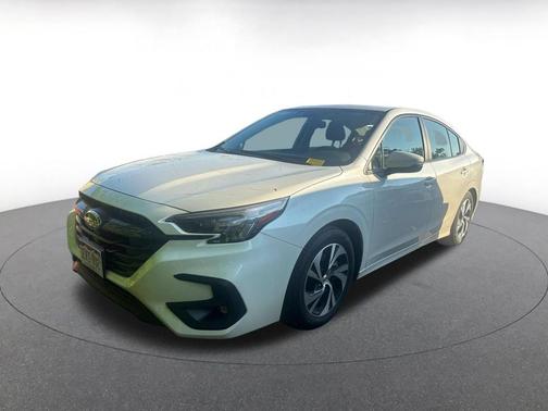 Crystal White Pearl 2025 Subaru Legacy Premium